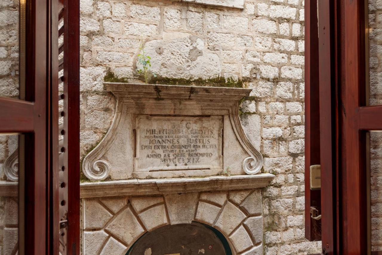 Quince&Sparkle Apartments Old Town Kotor Exterior foto